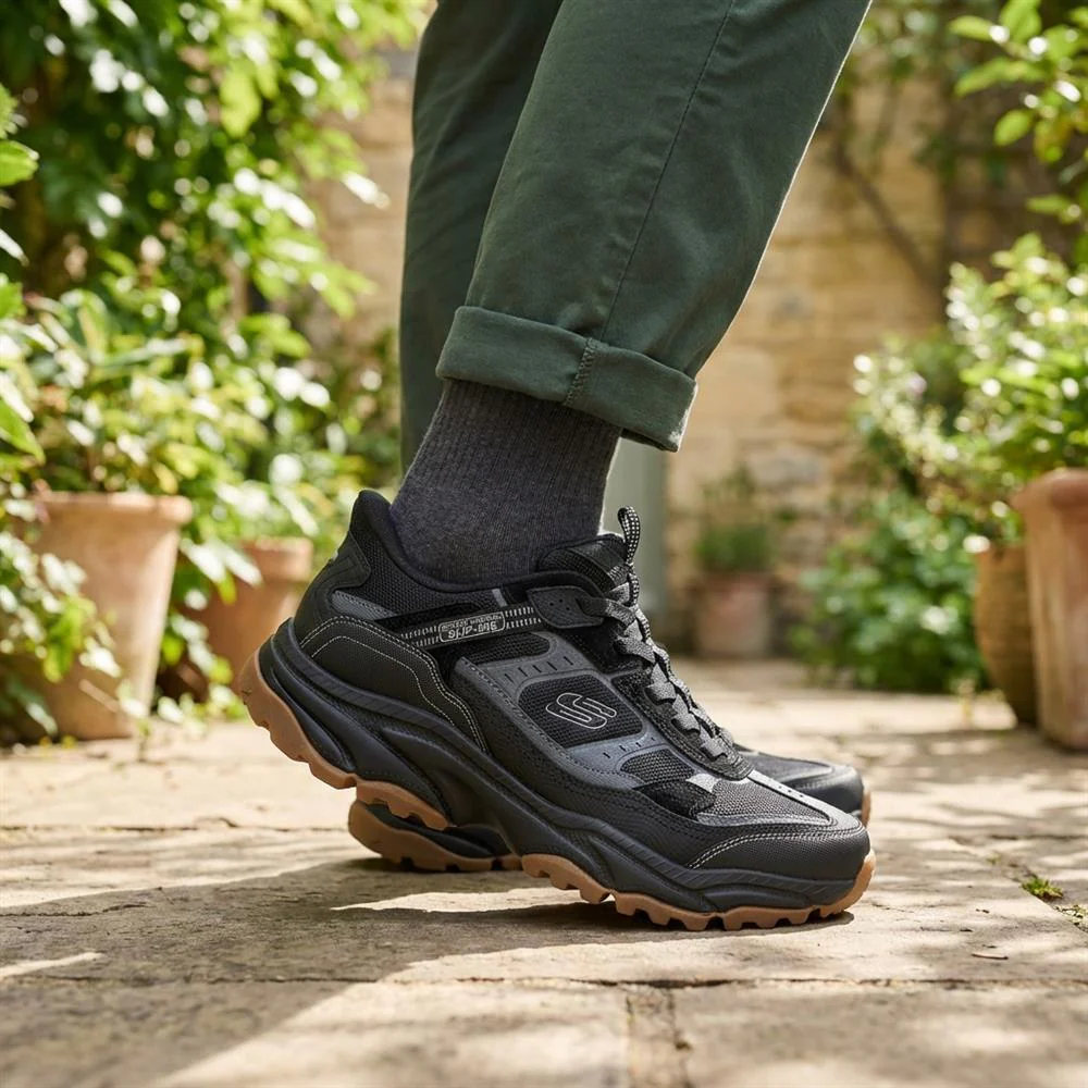 Skechers Wide Fit Slip-ins Vigor AT Trainers - SKE42035 / 327 834 - Black - Image 2