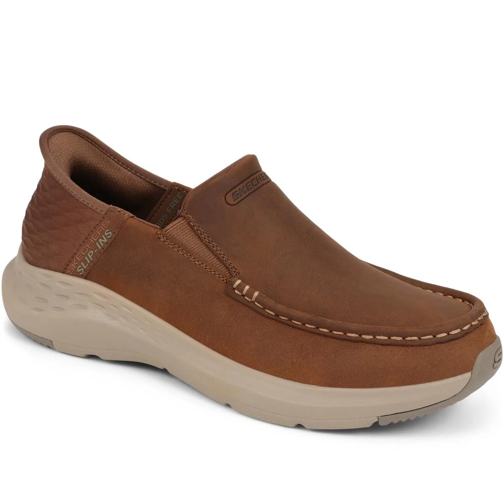 Skechers Wide Fit Slip-ins Relaxed Fit Trainers - SKE41011 / 326 643 - Tan