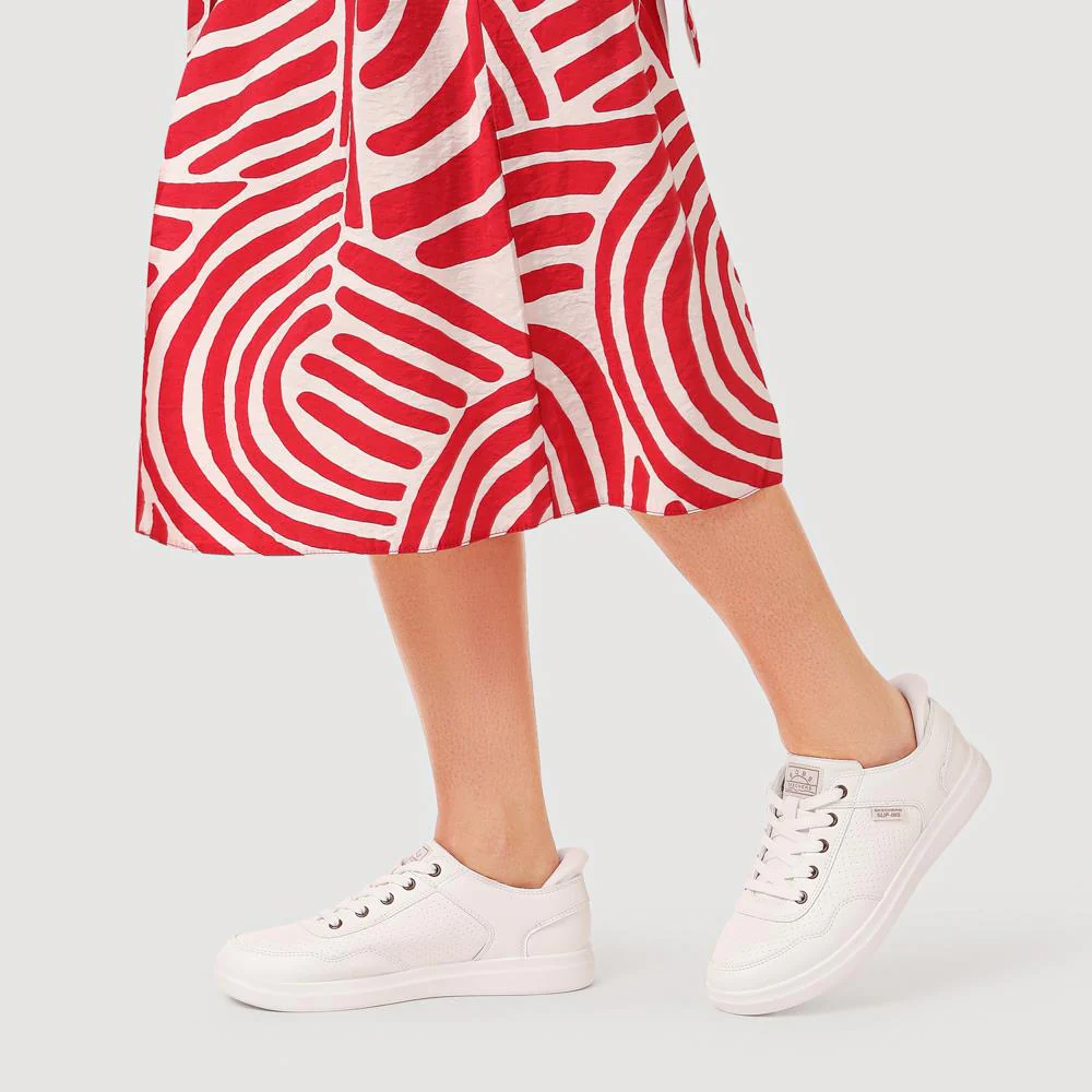 Skechers Slip-ins: BOBS D'Vine Trainers - SKE41520 / 326 991 - White - Image 6