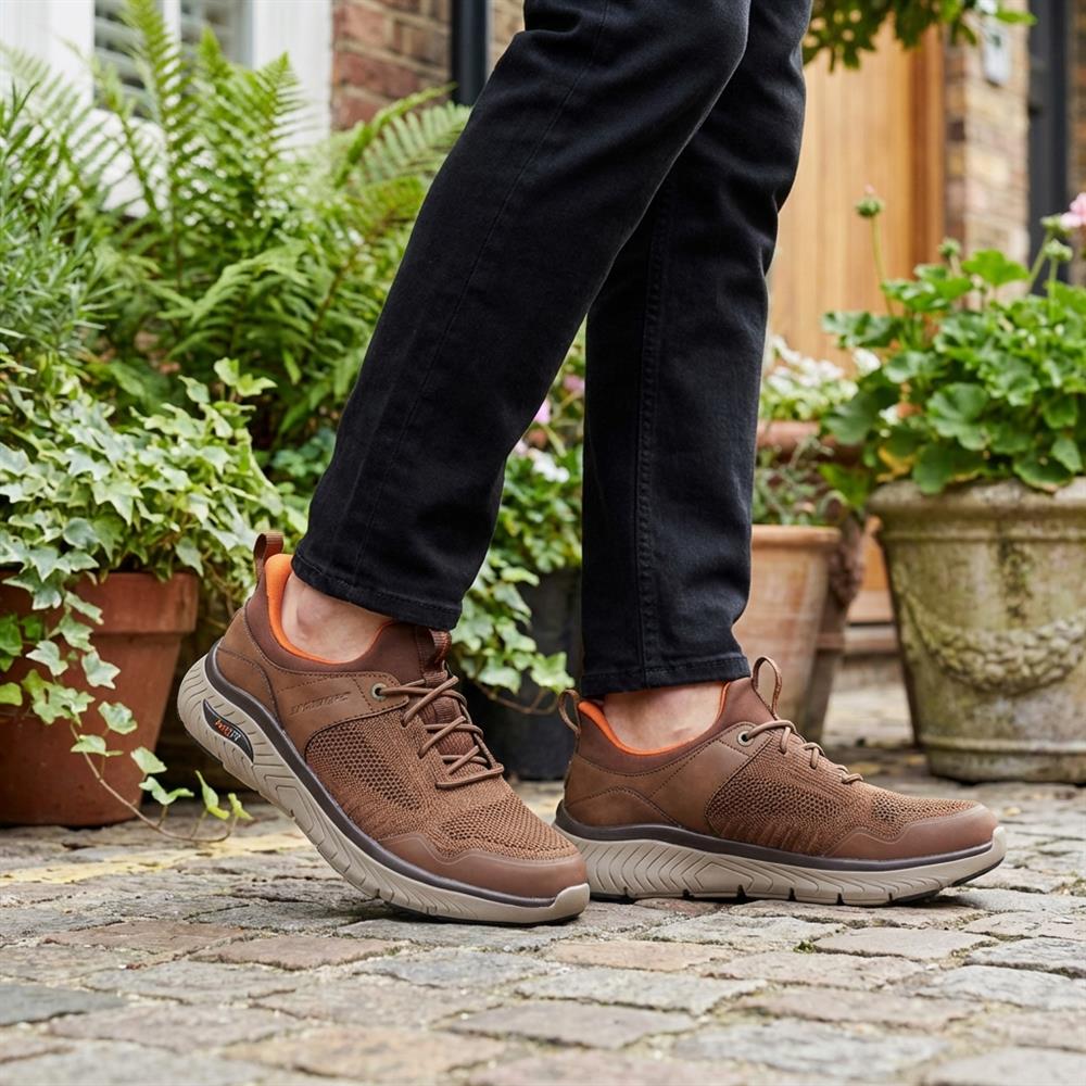 Skechers Slip-ins: Arch Crosser - Emeric Trainers - SKE41510 / 326 778 - Brown - Image 2
