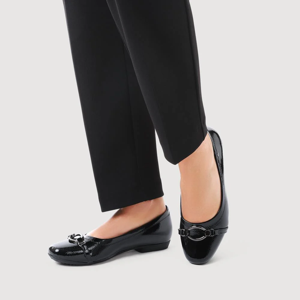 Slip-On Ballerina Pumps - WK33001 / 319 767 - Black Patent - Image 5