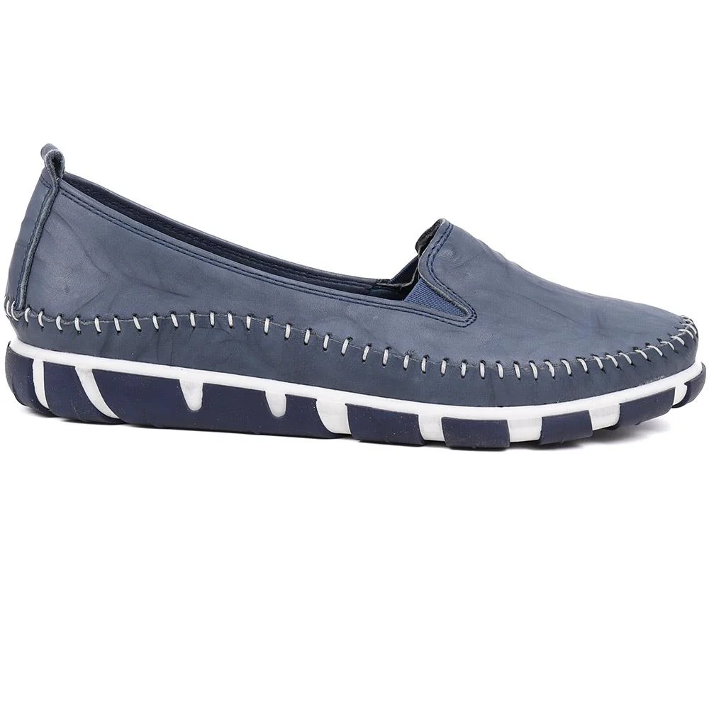 Slip-On Leather Pumps - GOKH39011 / 326 241 - Navy - Image 2