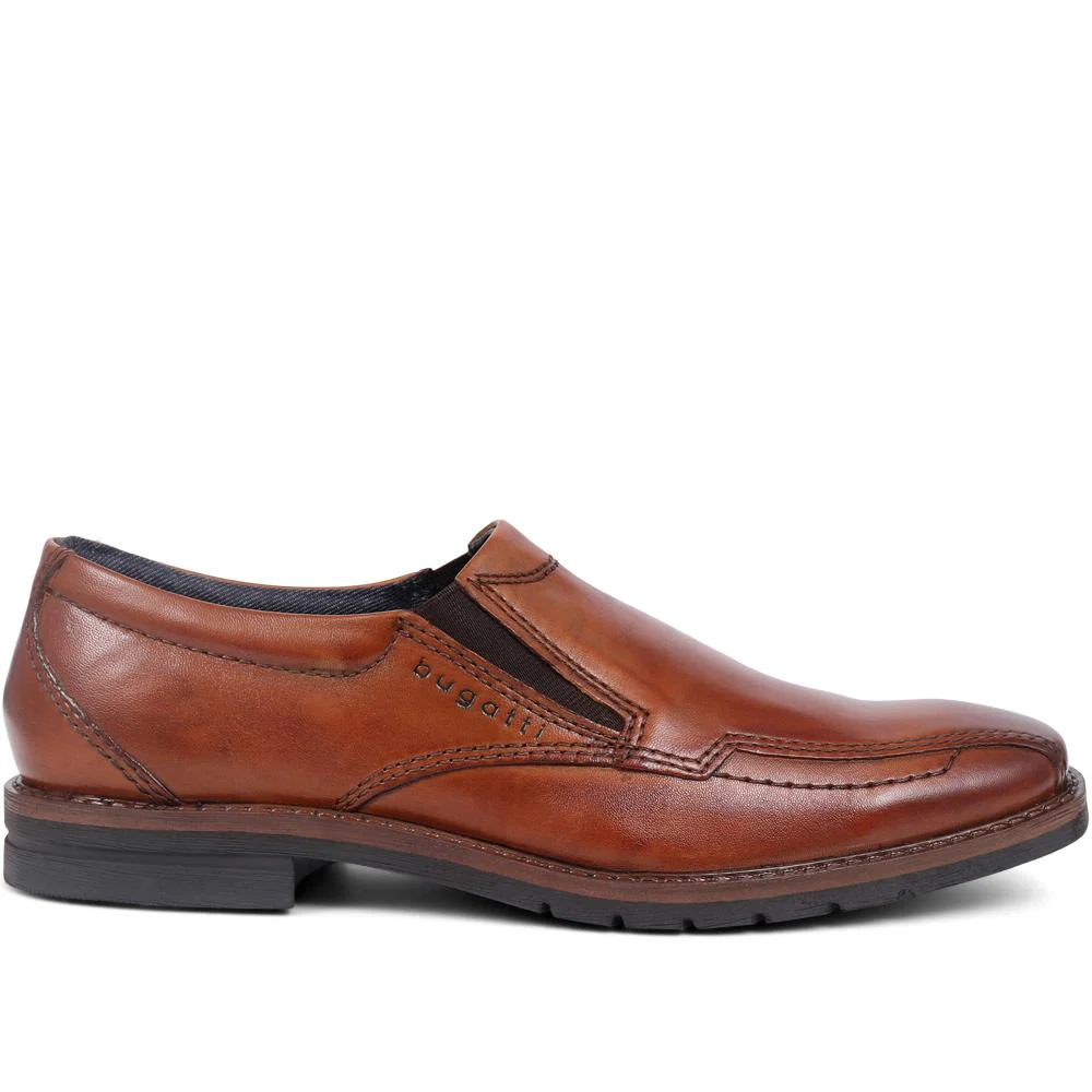 Slip-On Leather Shoes  - BUG39515 / 325 215 - Cognac - Image 2