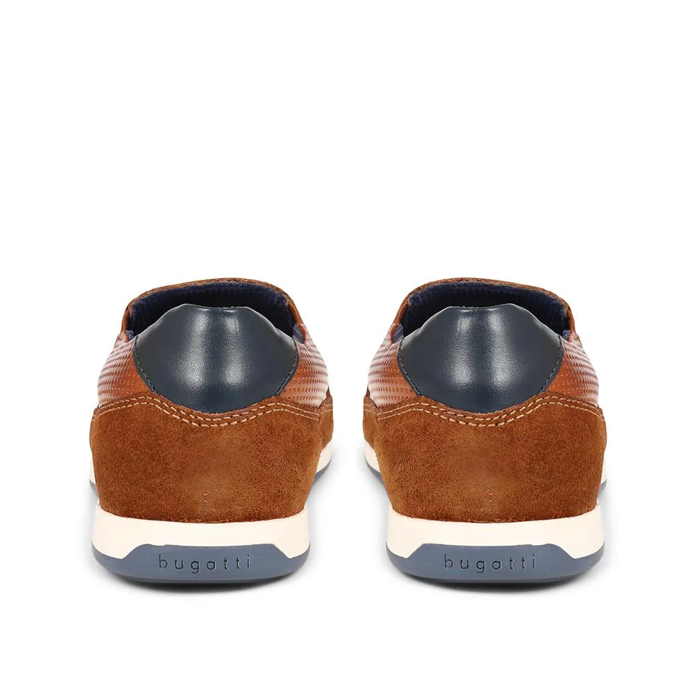 Slip-On Leather Trainers - BUG37506 / 323 235 - Cognac - Image 4