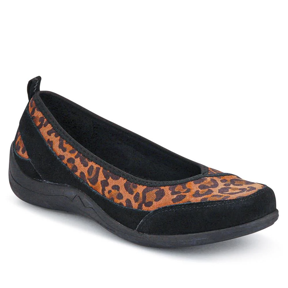 Slip-On Patterned Lightweight Pumps - BRK37007 / 323 323 - Image 4