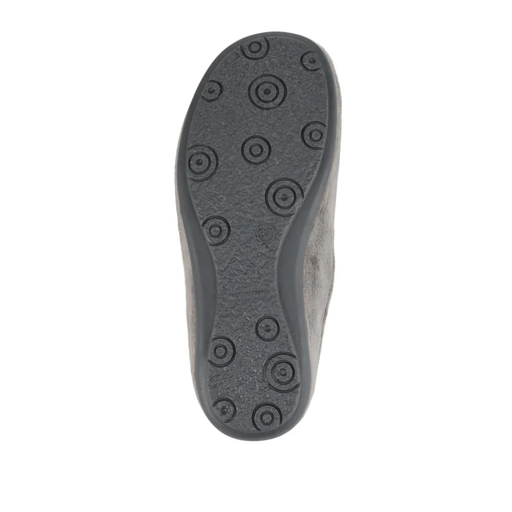 Luxury PomPom Slippers - RELAX42001 / 328 232 - Grey - Image 5