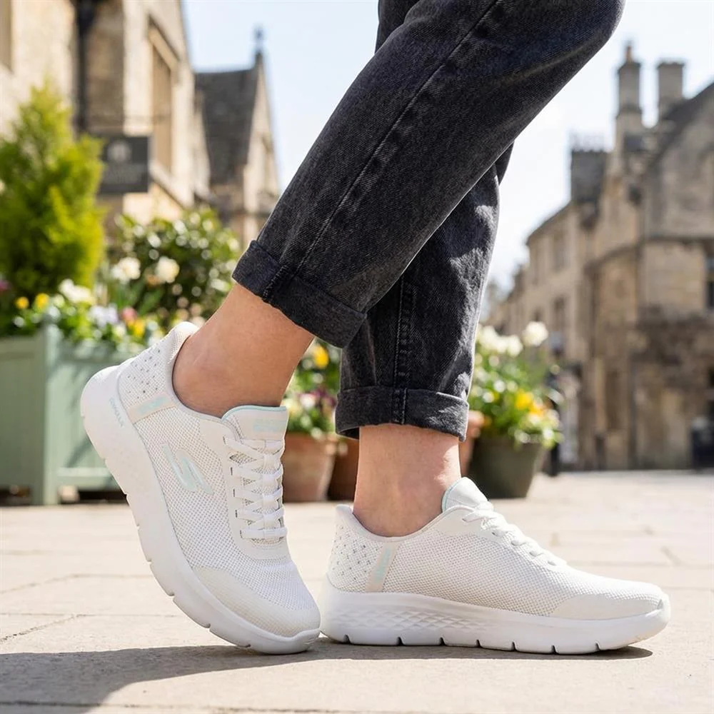 Skechers Slip-ins: Soft Strides Trainers - SKE43027 / 328 874 - Natural - Image 2