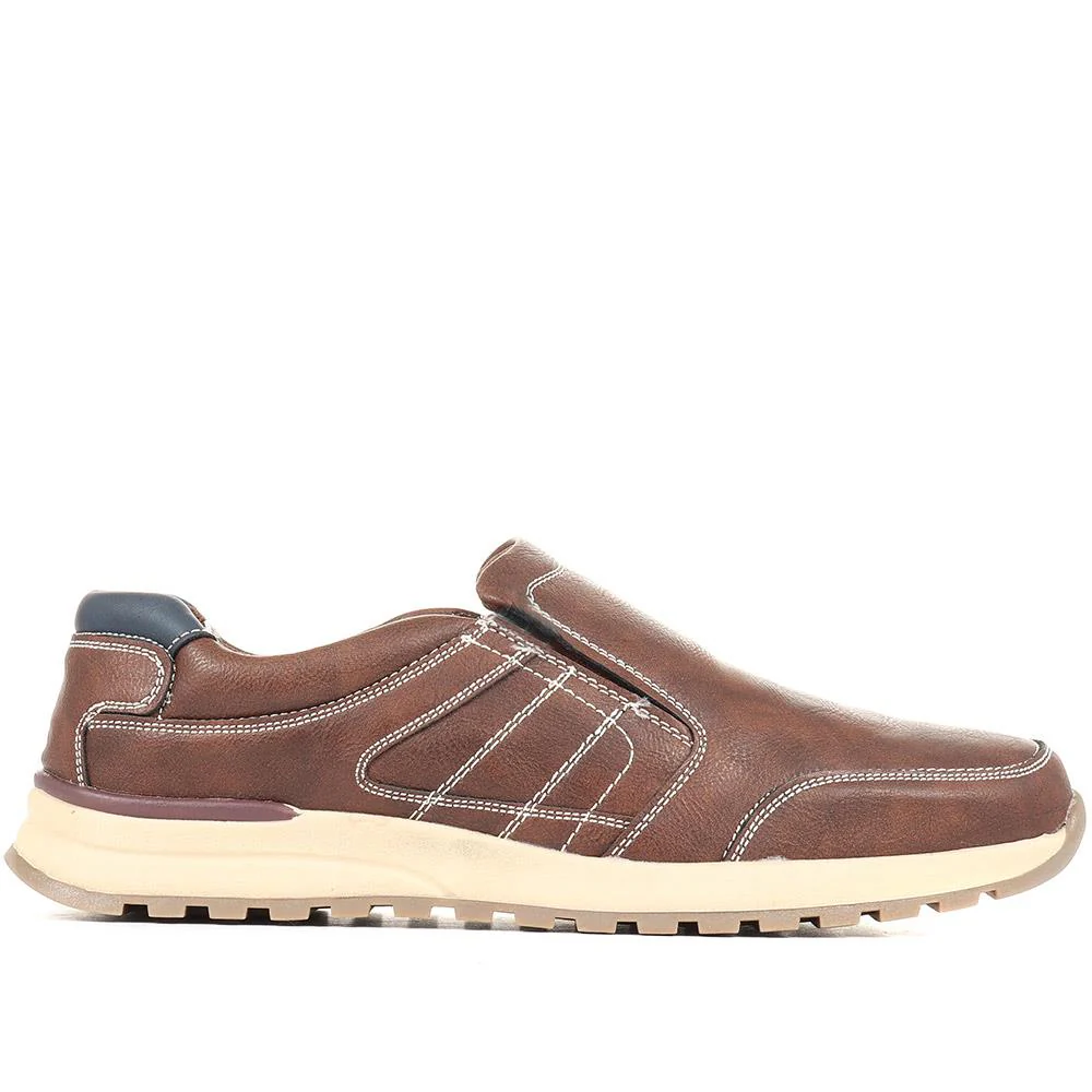 Slip On Trainers - CHANG34003 / 321 143 - Brown - Image 2
