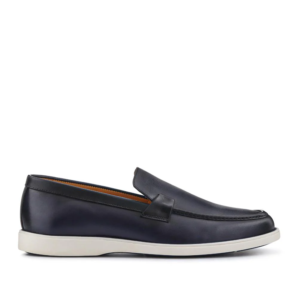 Smart All-Leather Loafers - SAKM41010 / 327 204 - Navy - Image 2
