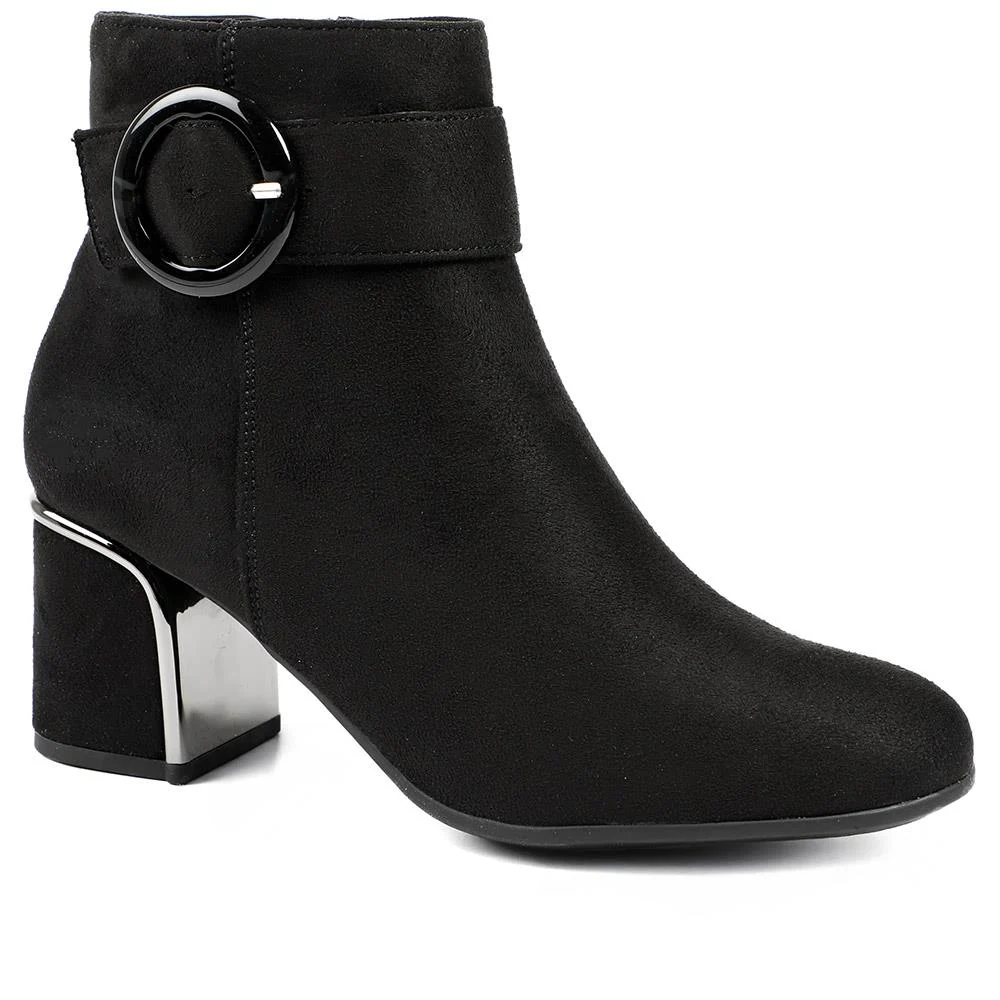 Smart Block-Heeled Long Boots - WOIL42020 / 328 262 - Black Faux Suede