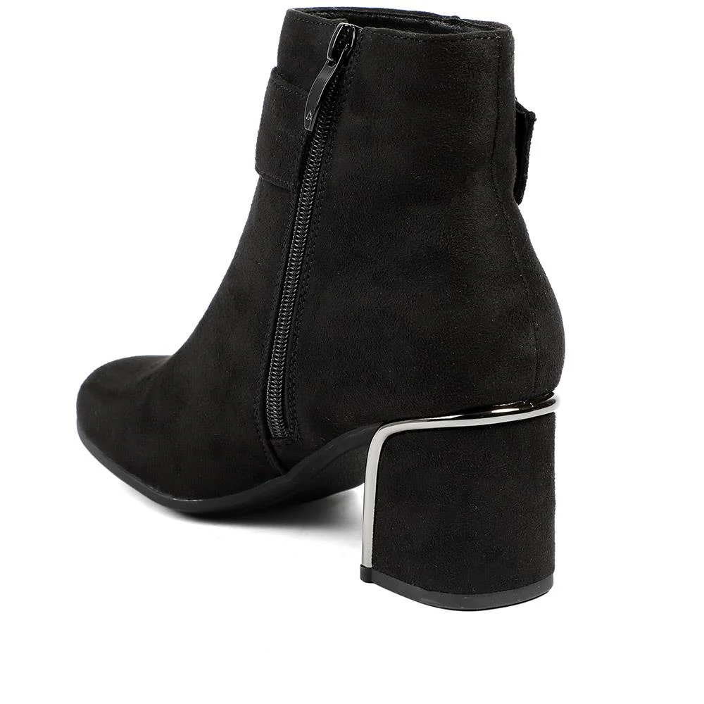 Smart Block-Heeled Long Boots - WOIL42020 / 328 262 - Black Faux Suede - Image 3