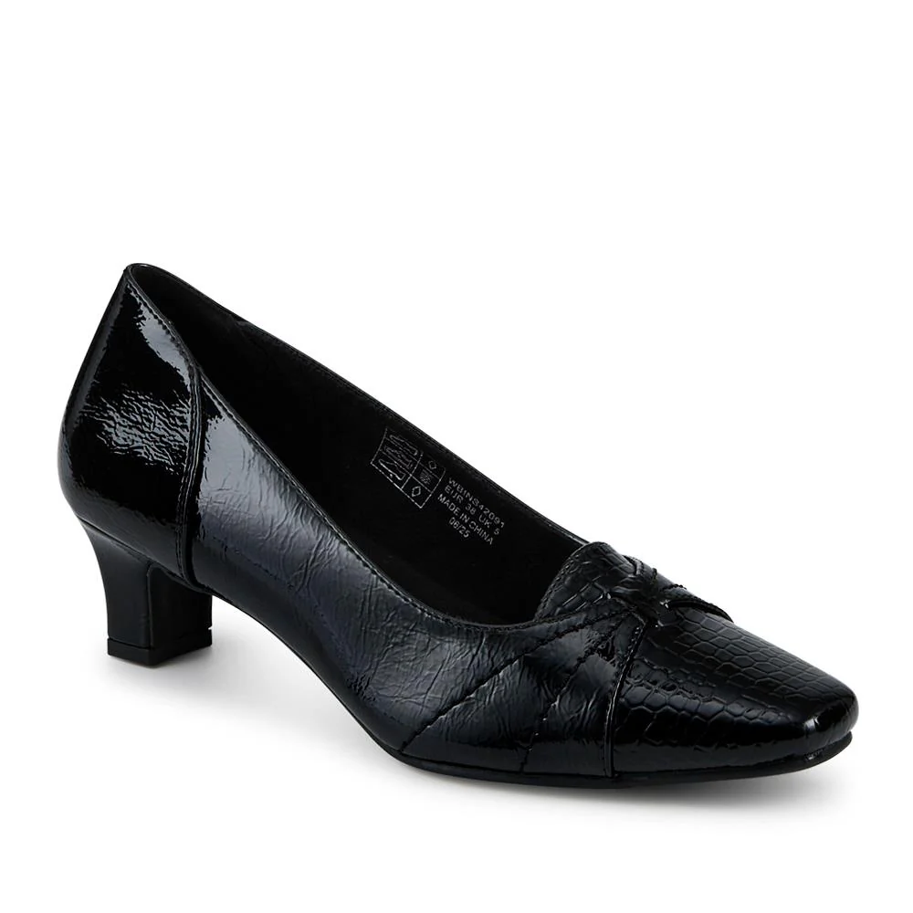 Smart Kitten Heel Court Shoes - WBINS42091 / 328 235 - Black Patent