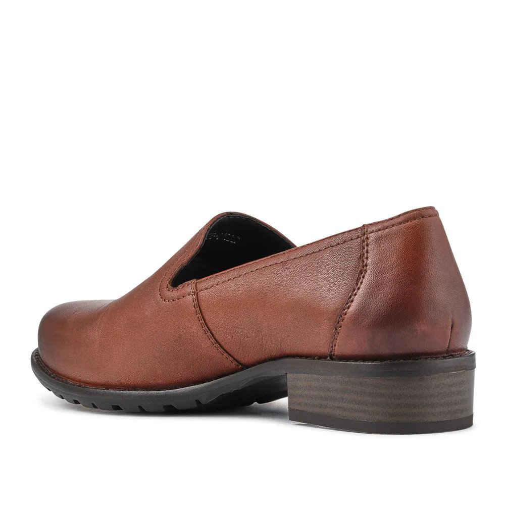 Smart Leather Slip-On Shoes - RNB42005 / 327 953 - Tan - Image 3