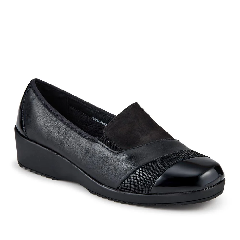 Smart Leather Slip On Shoes - SERVI42002 / 328 006