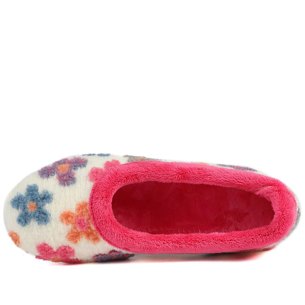 Soft Floral Full Slippers - FEVI43001 / 329 503 - Pink Multi - Image 5
