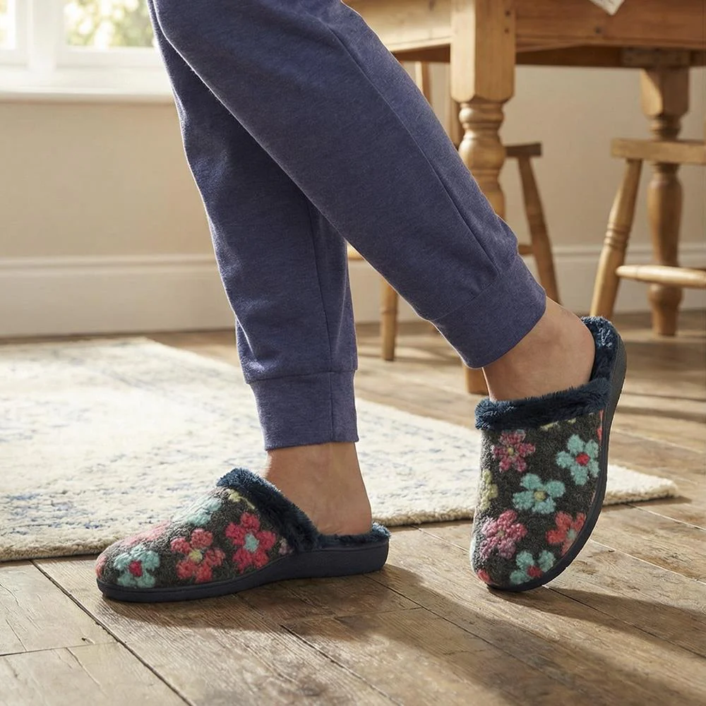 Soft Floral Mule Slippers - FEVI43002 / 329 504 - Navy Multi - Image 2