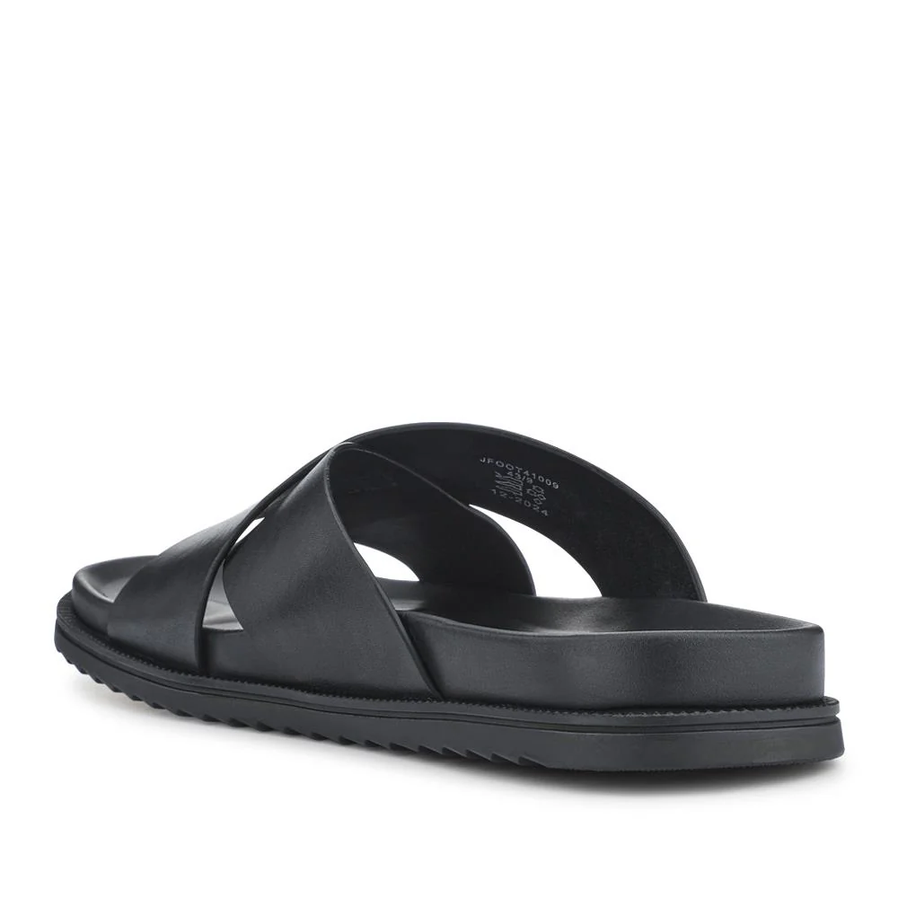 Strappy Leather Slides - JFOOT41009 / 327 467 - Black - Image 3
