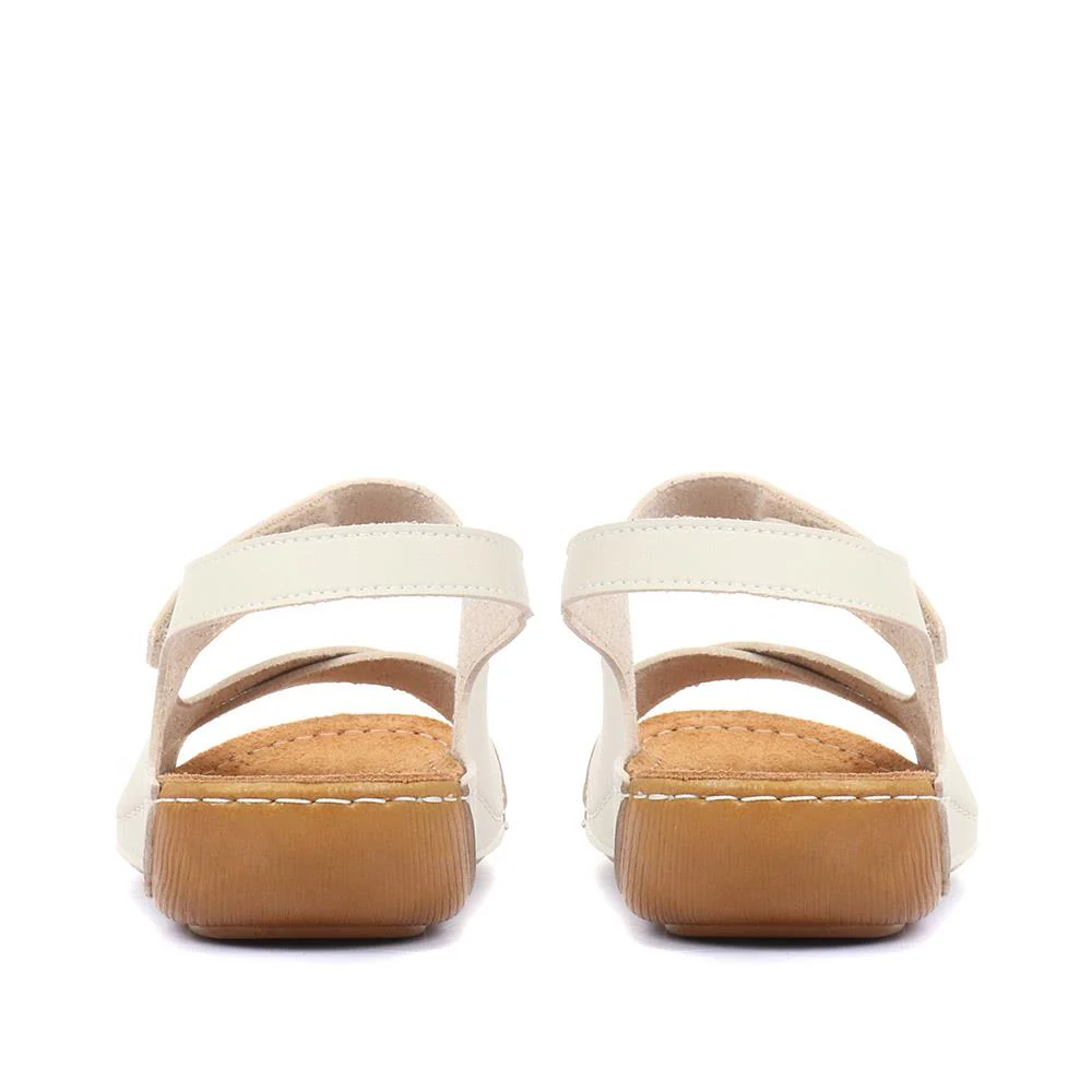 Touch-Fasten Sandals - MUY1509 / 124 091 - Beige - Image 3