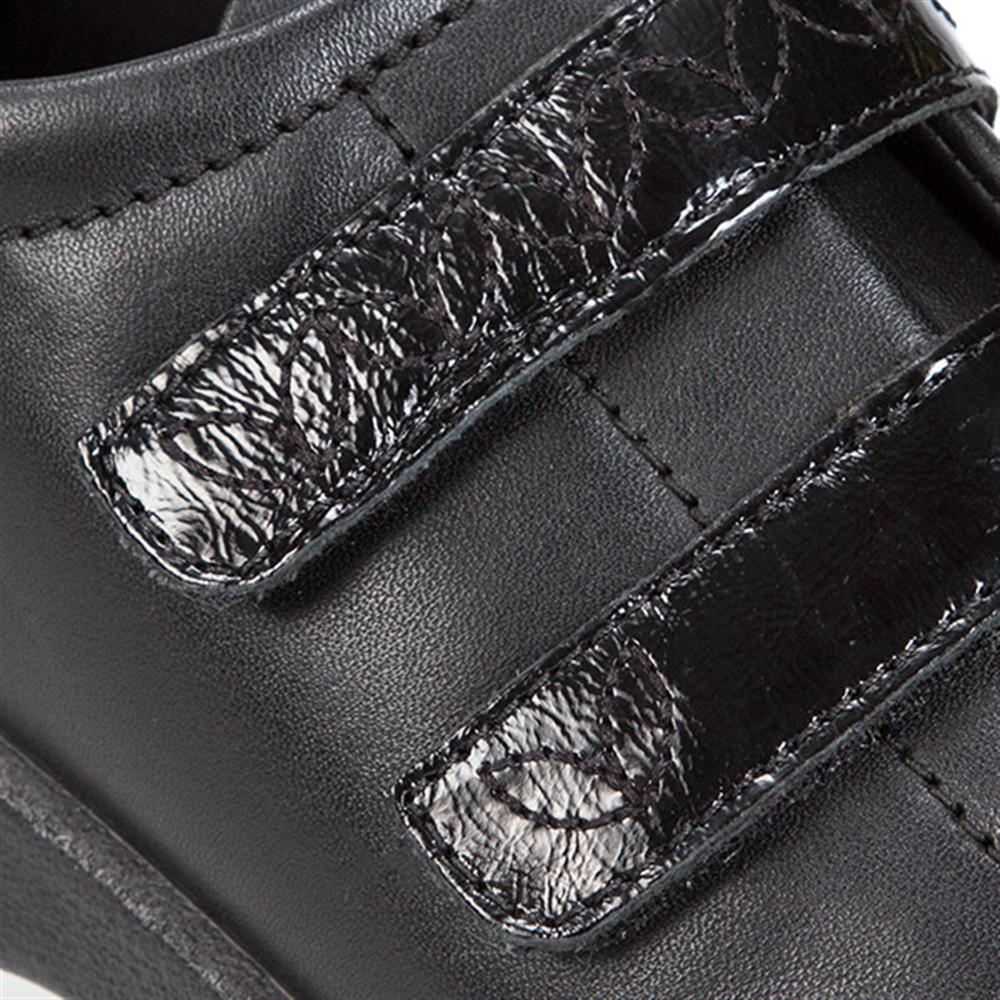 Touch Fasten Shoe - PAD26504 / 311 314 - Black - Image 4