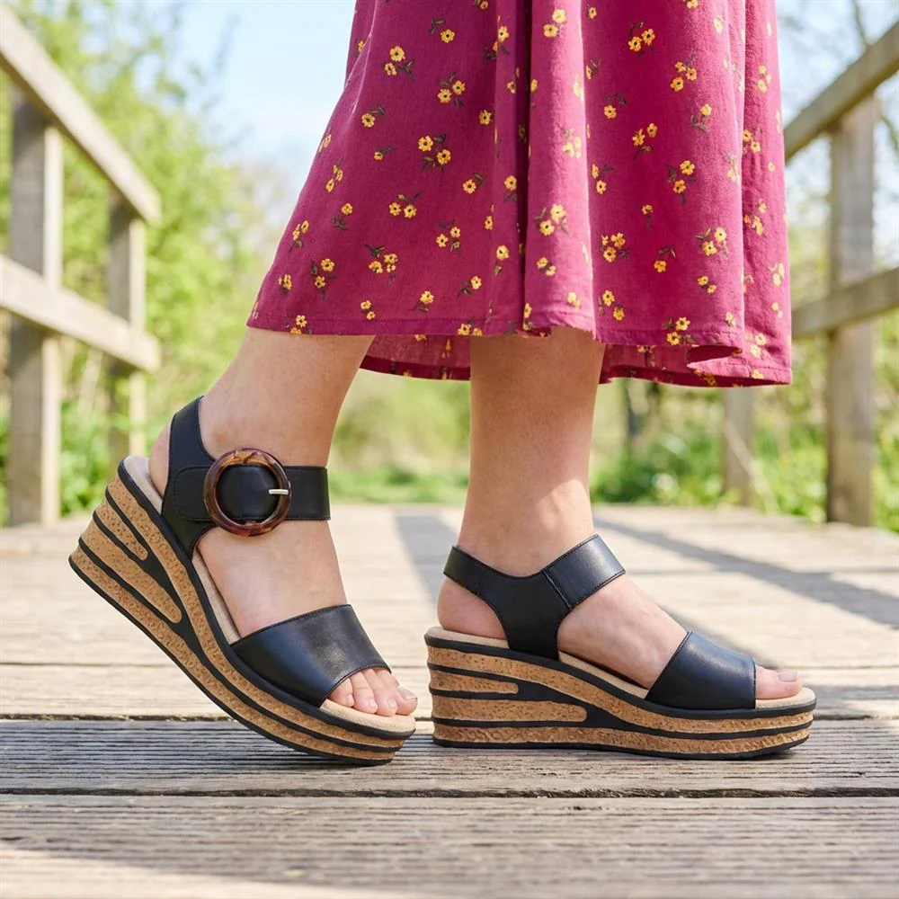 Touch-Fasten Wedge Sandals - WBINS39086 / 325 357 - Black - Image 2