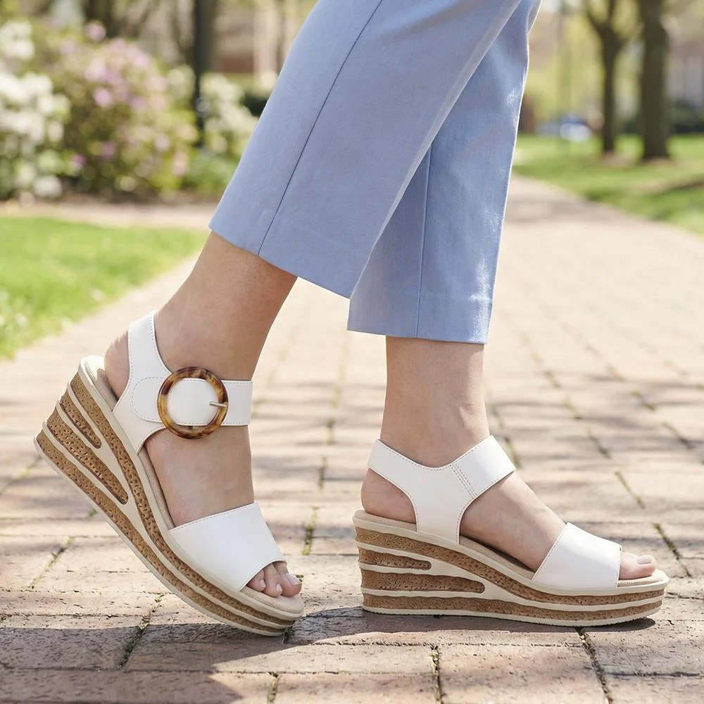 Touch-Fasten Wedge Sandals - WBINS39086 / 325 357 - White - Image 2
