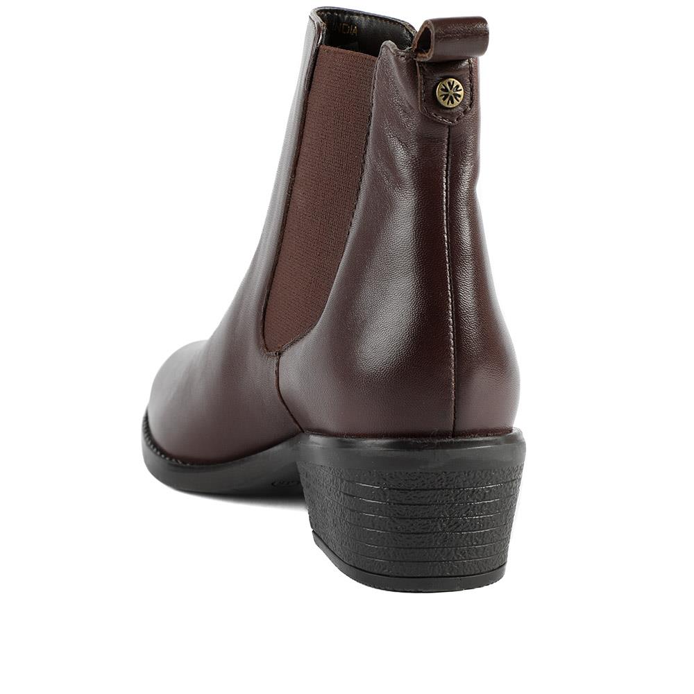 Van Dal Barlow II Wide Fit Leather Ankle Boots - GUP42502 / 328 840 - Brown Leather - Image 3
