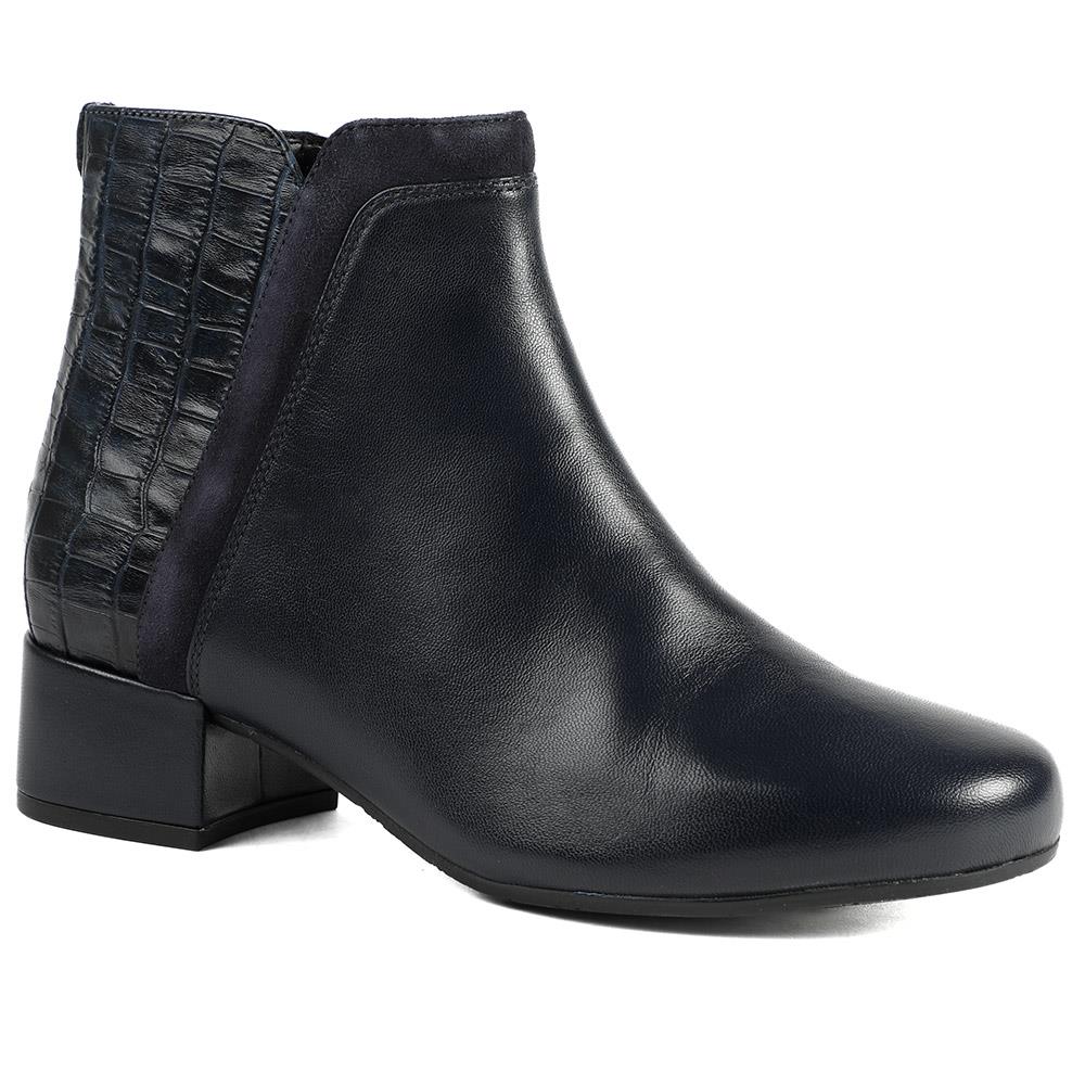 Van Dal Manon Leather Ankle Boots - GUP42508 / 328 846