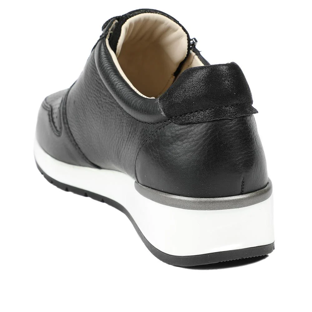 Van Dal Tess Leather Sport Lux Trainers - SERVI43500 / 329 328 - Black - Image 3