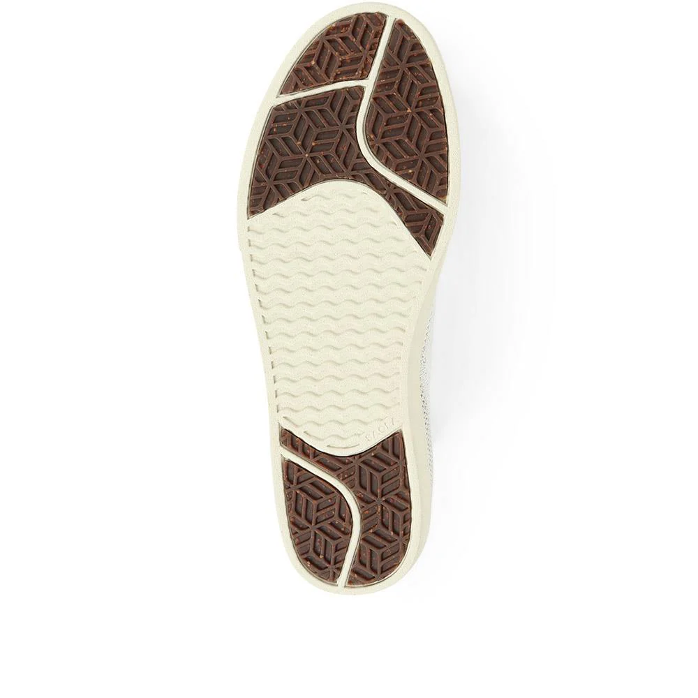Vegan Friendly Trainers - SAOLA35500 / 321 302 - White - Image 4