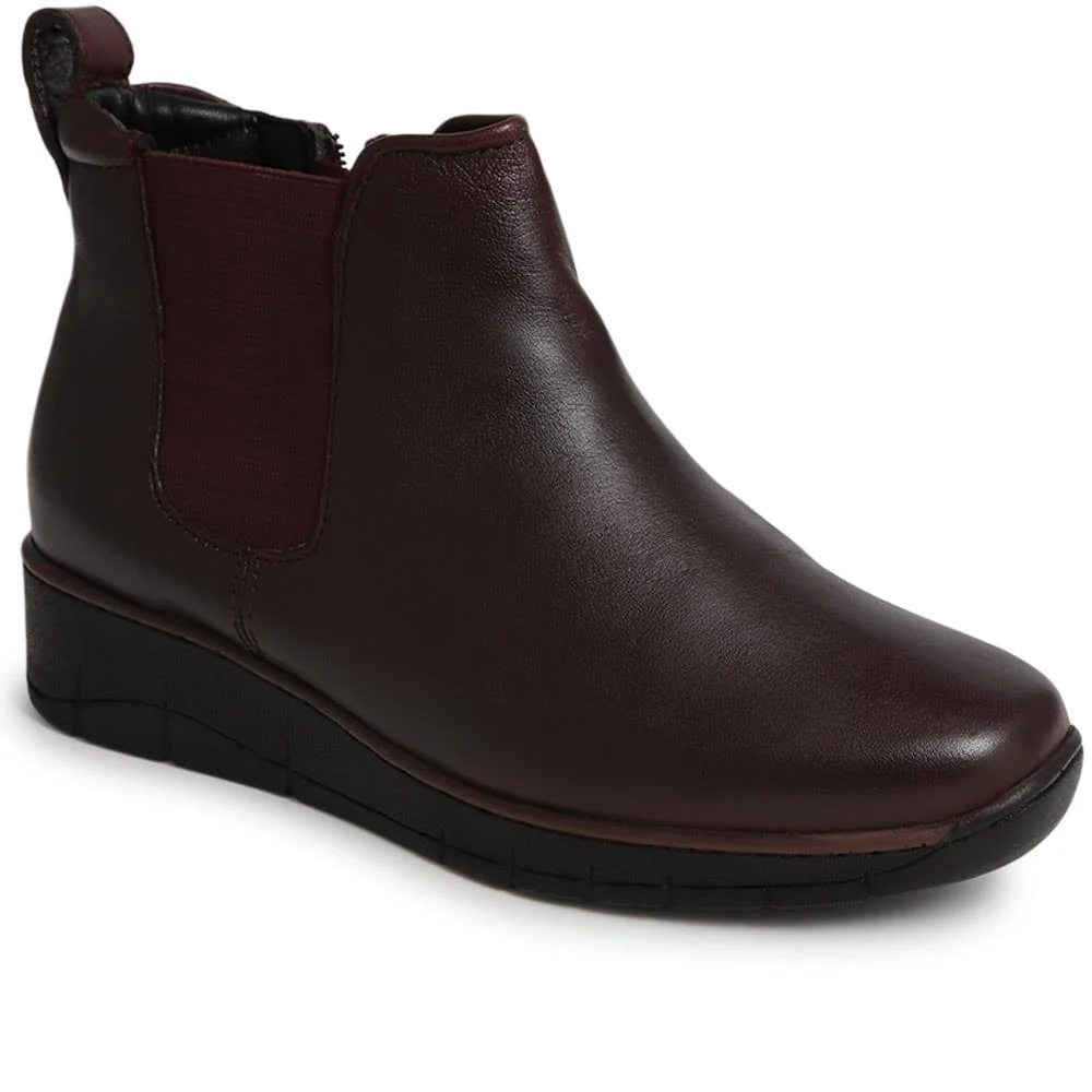 Wedge Heel Ankle Boots - VAN39043 / 326 563 - Burgundy