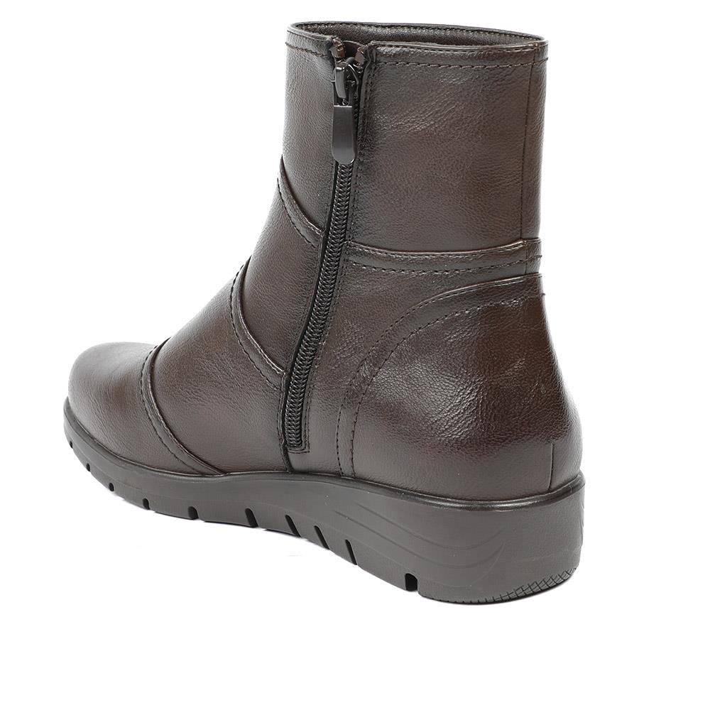 Wedge Heel Casual Zip Up Ankle Boots - WK42015 / 328 422 - Brown - Image 3
