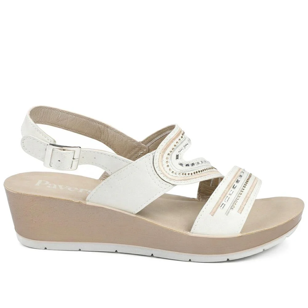 Wedge Heeled Buckle Fasten Sandals - INB43012 / 329 269 - White - Image 2