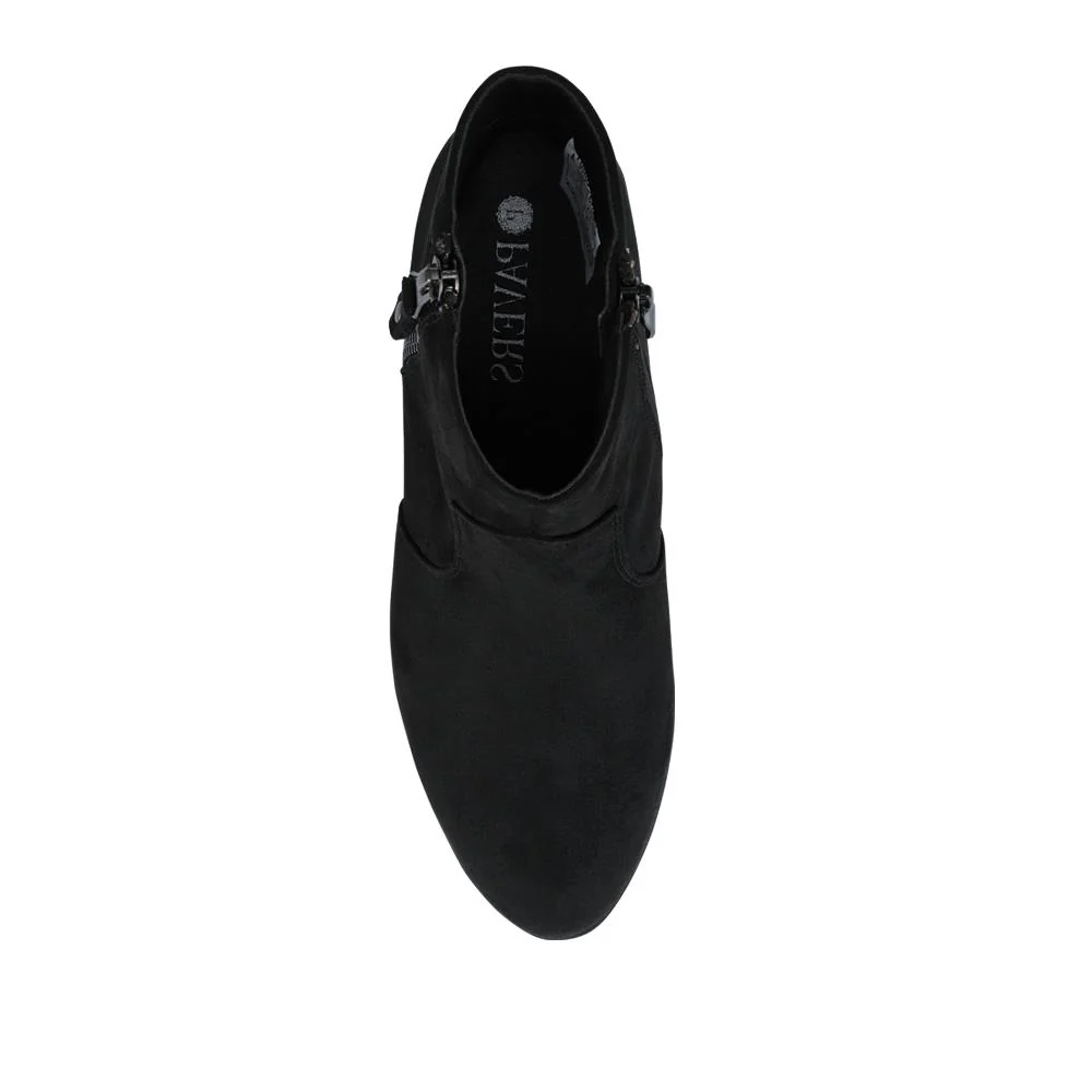 Western-Heeled Ankle Boots - SANYI40001 / 325 935 - Black - Image 4