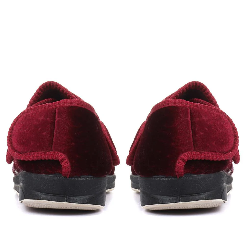 Wide Fit Adjustable Fasten Full Slipper - QING30007 / 316 306 - Burgundy - Image 3