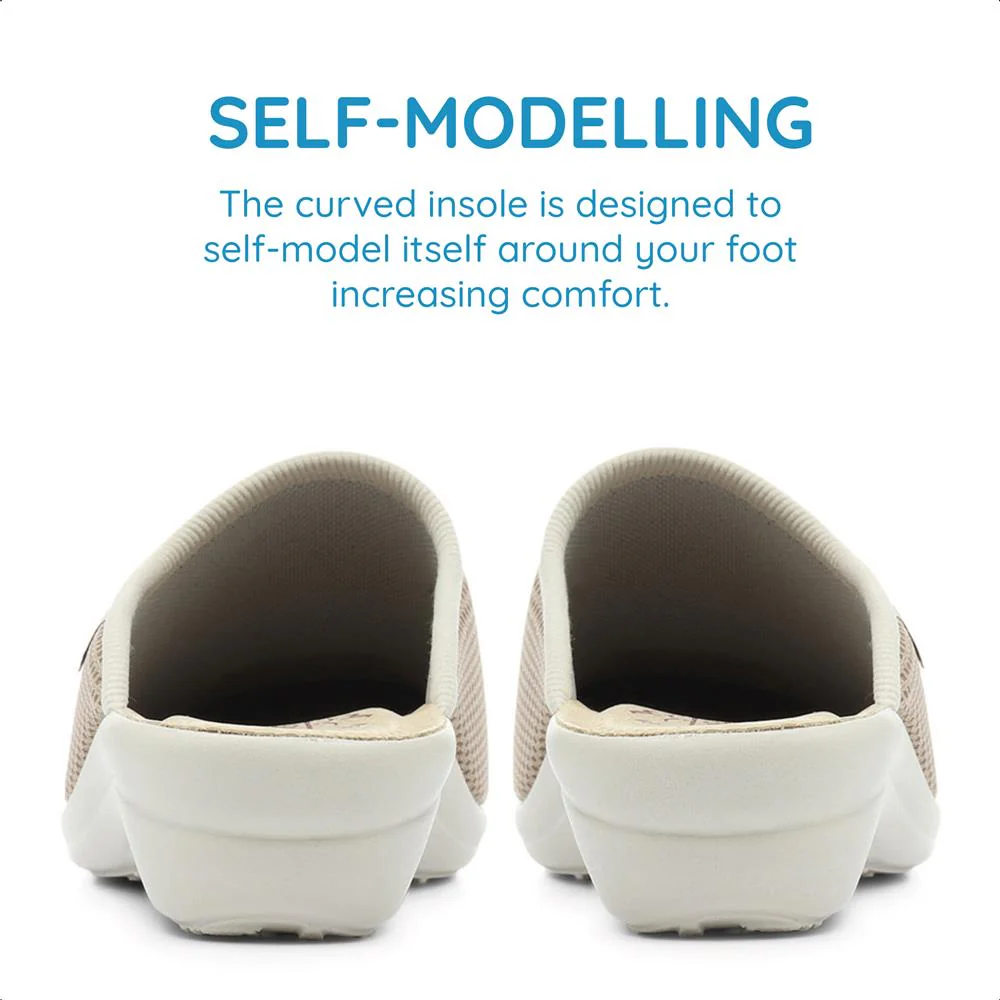 FlyFlot Wide Fit Anatomic Clogs - FLY25030 / 309 914 - Beige - Image 3