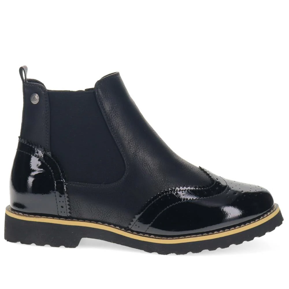 Wide-Fit Brogue Ankle Boots - WBINS40233 / 326 349 - Black - Image 2