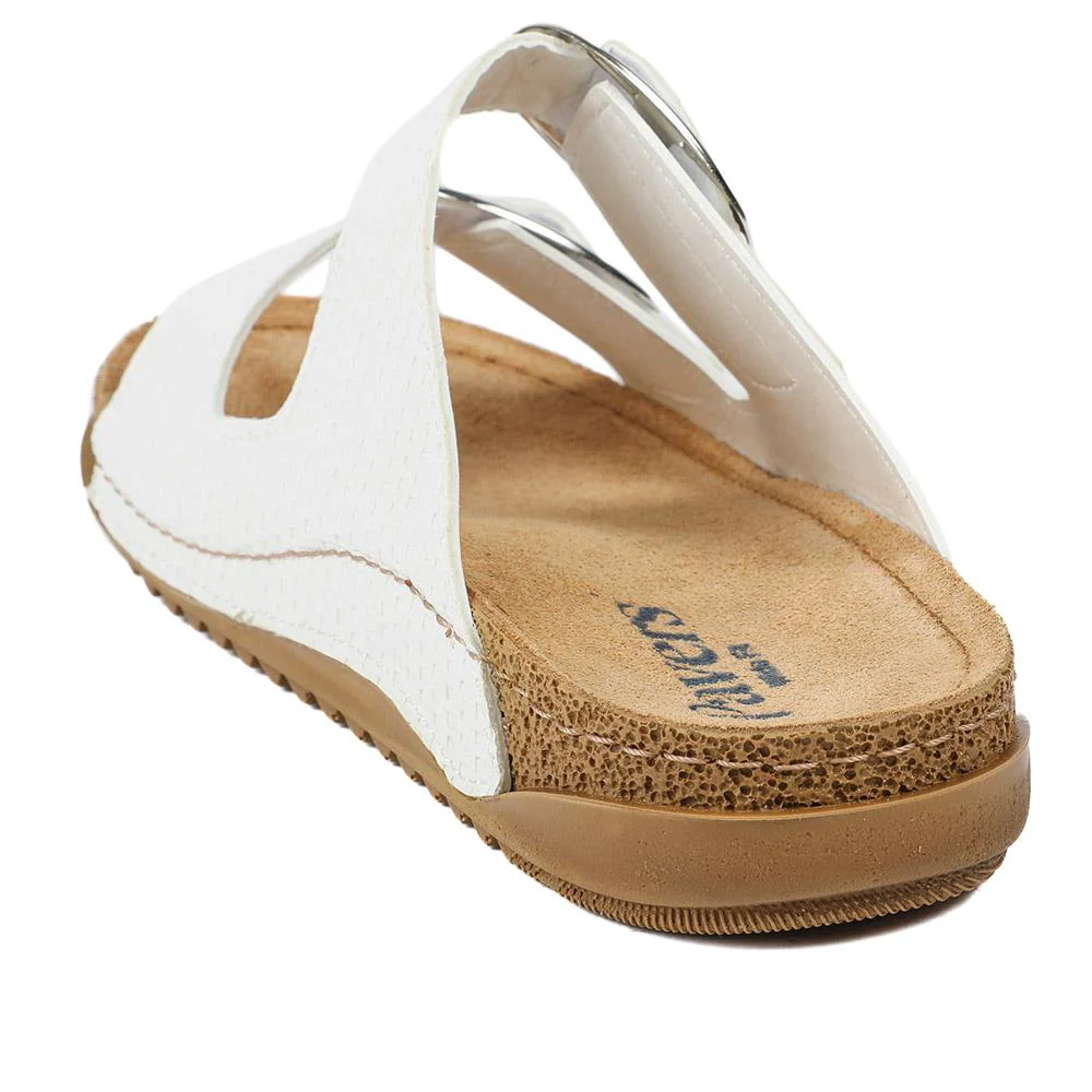 Wide Fit Buckle Detail Comfort Sandals - SERAY43001 / 329 113 - White - Image 3