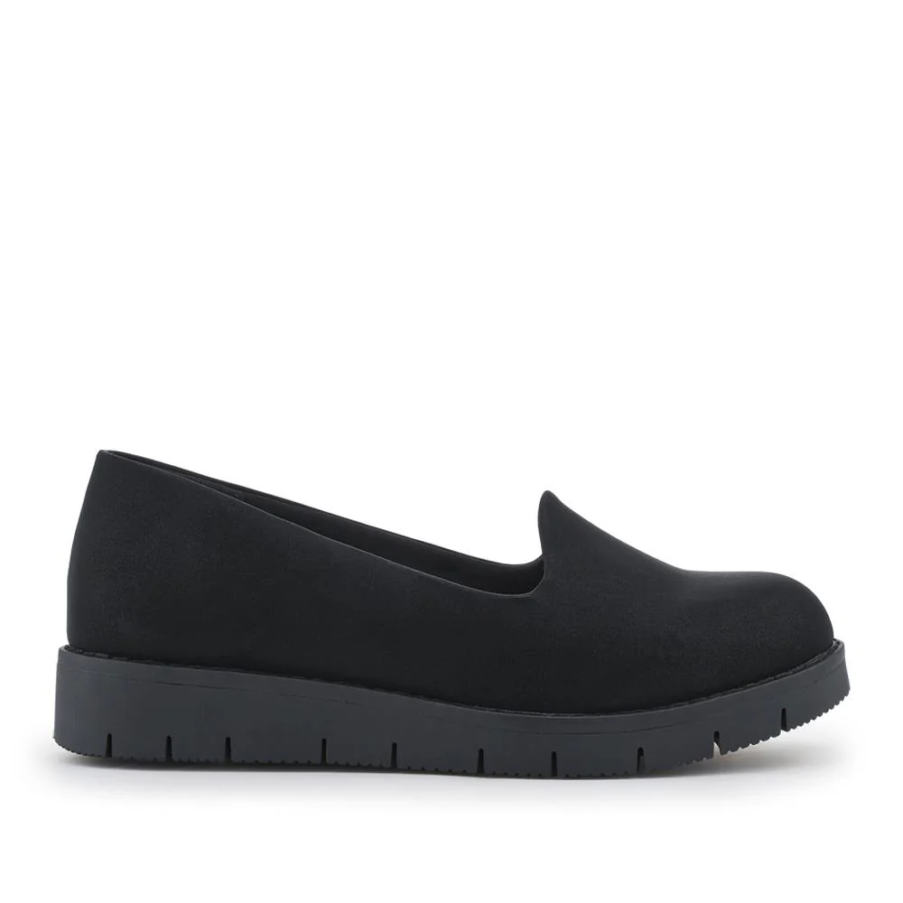 Wide Fit Casual Slip-On Shoes - WBINS42020 / 327 989 - Black - Image 2