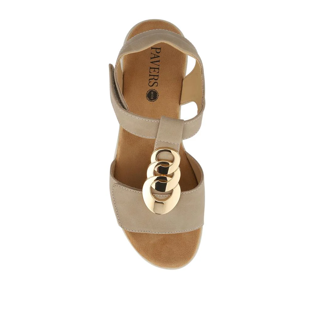 Wide-Fit Dual-Touch-Fasten Sandals - WBINS41110 / 327 618 - Beige - Image 7