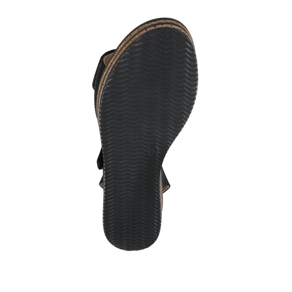 Wide-Fit Dual-Touch-Fasten Sandals - WBINS41110 / 327 618 - Black - Image 5