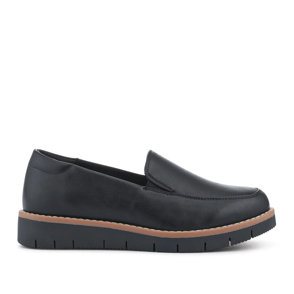 Wide Fit Elasticated Slip-On Shoes - WBINS42013 / 327 991 - Black - Image 2