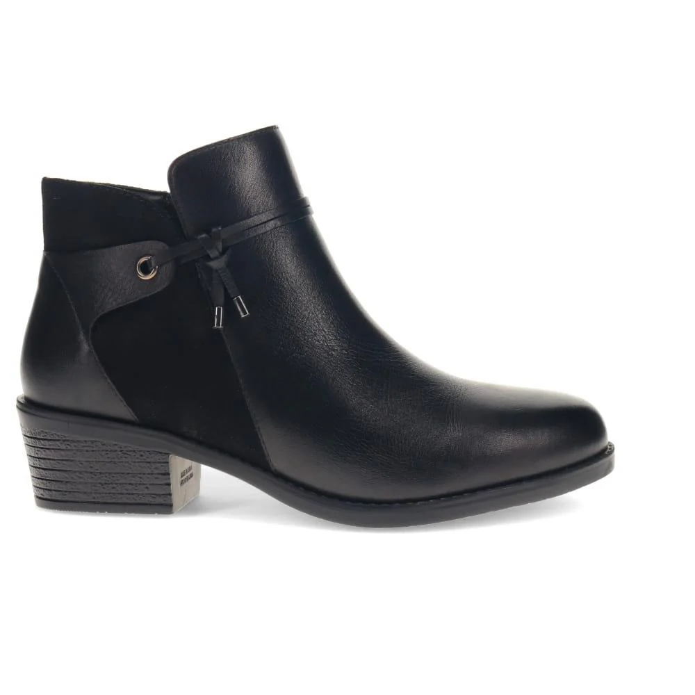 Wide-Fit Lace Detail Ankle Boots - PERFO40005 / 326 274 - Black - Image 3