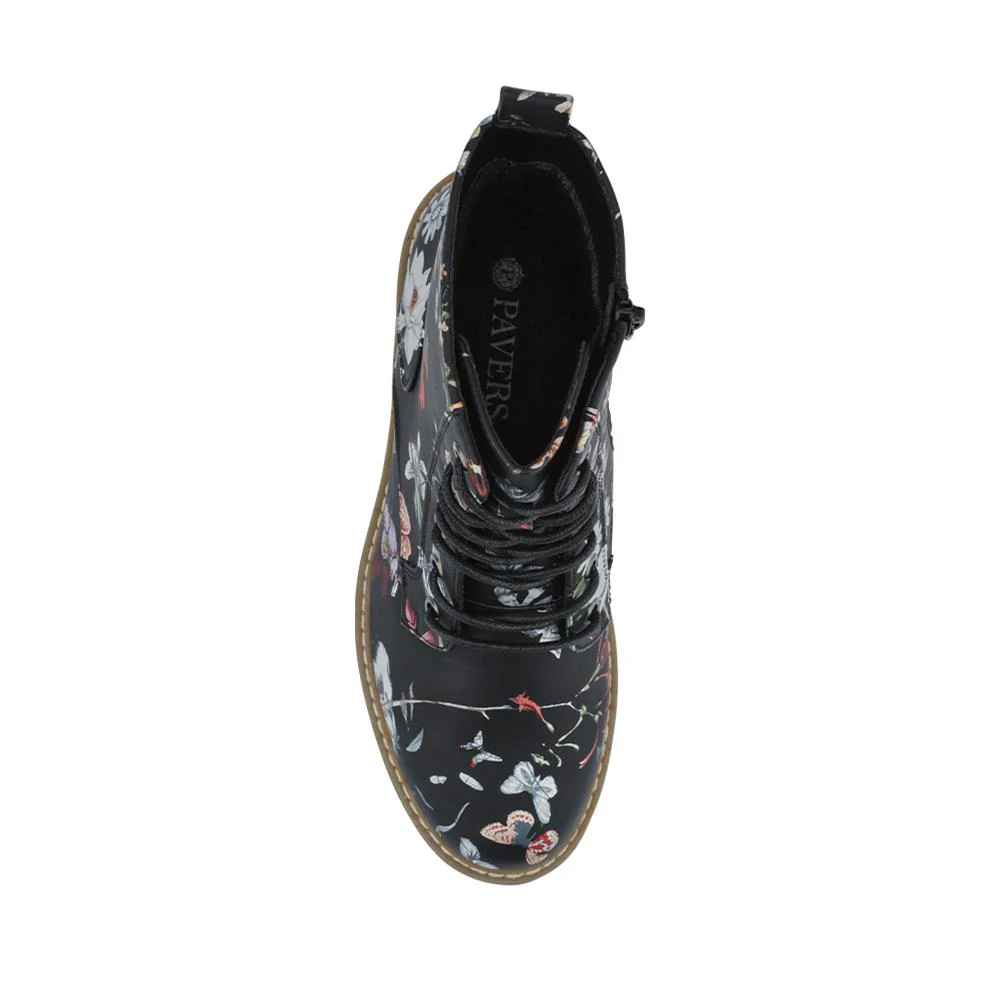 Wide Fit Lace Up Ankle Boots - PINYI42009 / 328 218 - Black Floral - Image 4