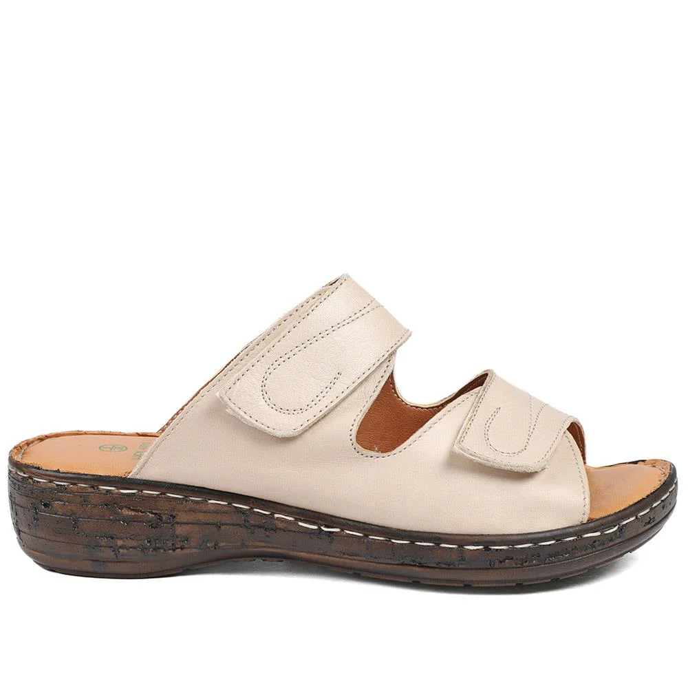 Wide Fit Leather Adjustable Fastening Sandals - LUCK43010 / 329 155 - Beige - Image 3