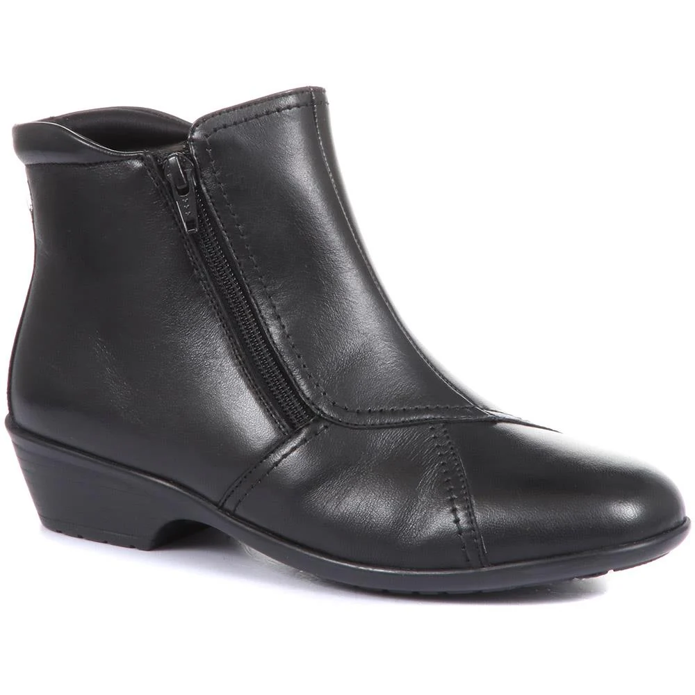 Wide-Fit Leather Ankle Boots - HSKEMP1811 / 146 311 - Black