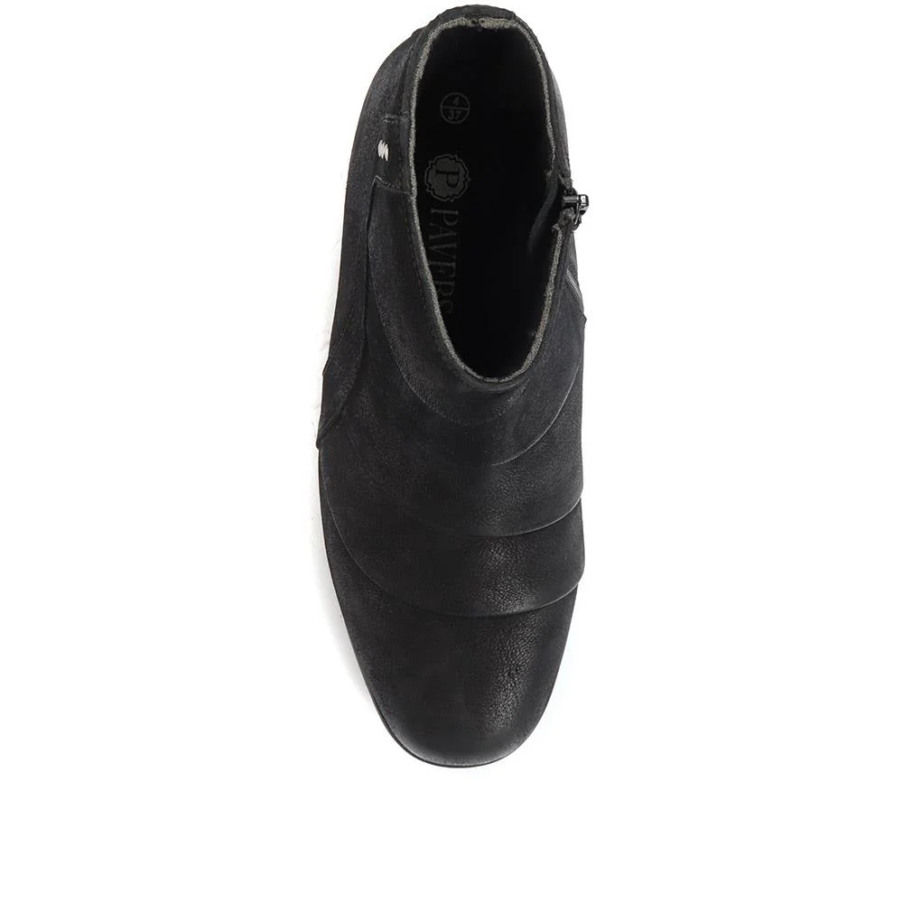 Wide Fit Leather Ankle Boots - KF34005 / 320 899 - Black - Image 4
