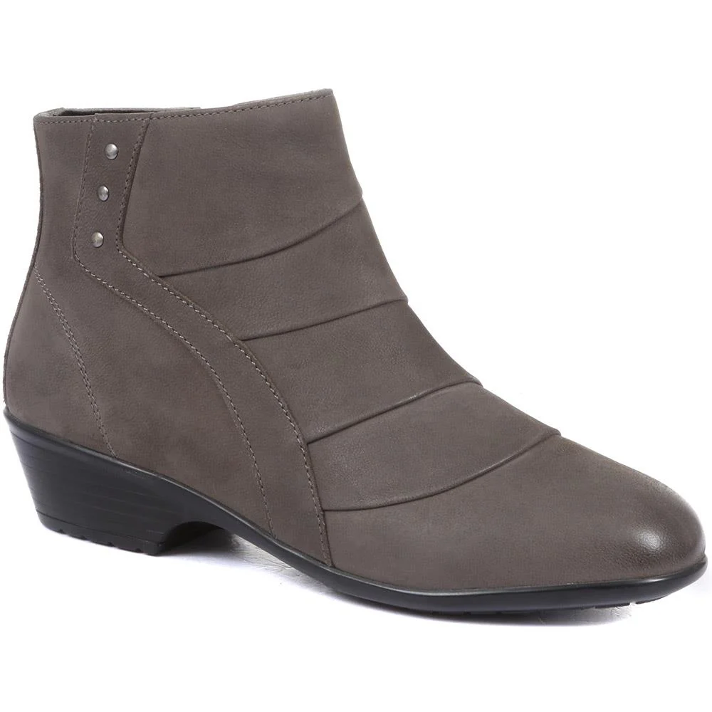 Wide Fit Leather Ankle Boots - KF34005 / 320 899 - Grey