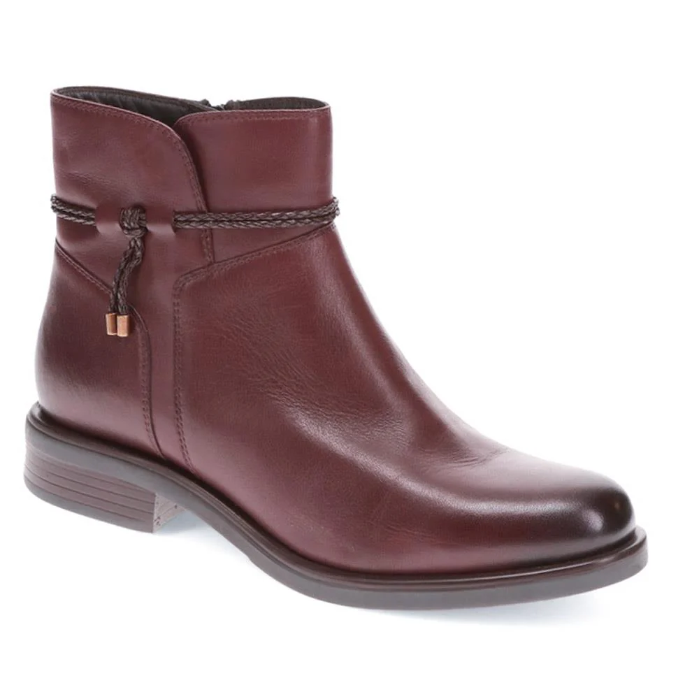 Wide-Fit Leather Ankle Boots - PERFO40001 / 326 272 - Image 2