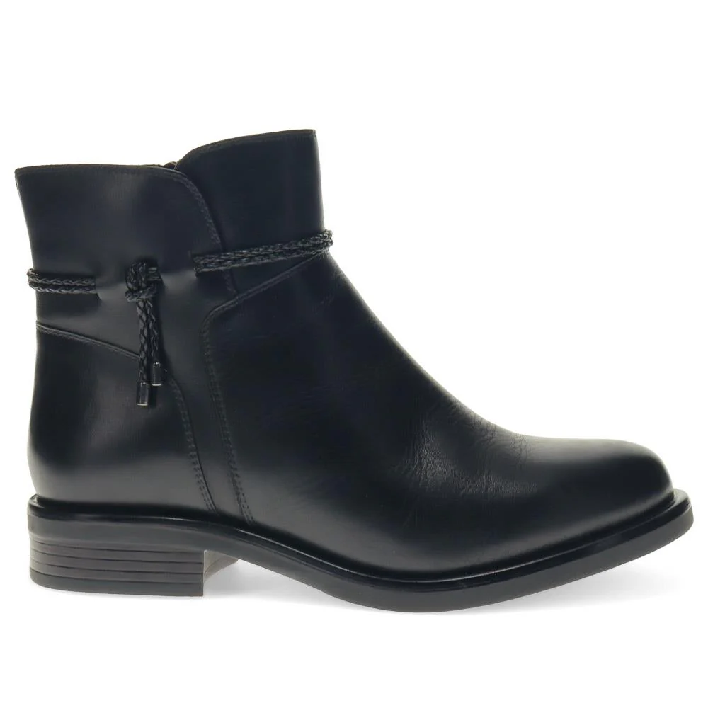 Wide-Fit Leather Ankle Boots - PERFO40001 / 326 272 - Black - Image 2