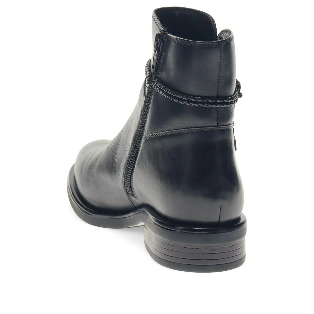 Wide-Fit Leather Ankle Boots - PERFO40001 / 326 272 - Black - Image 3